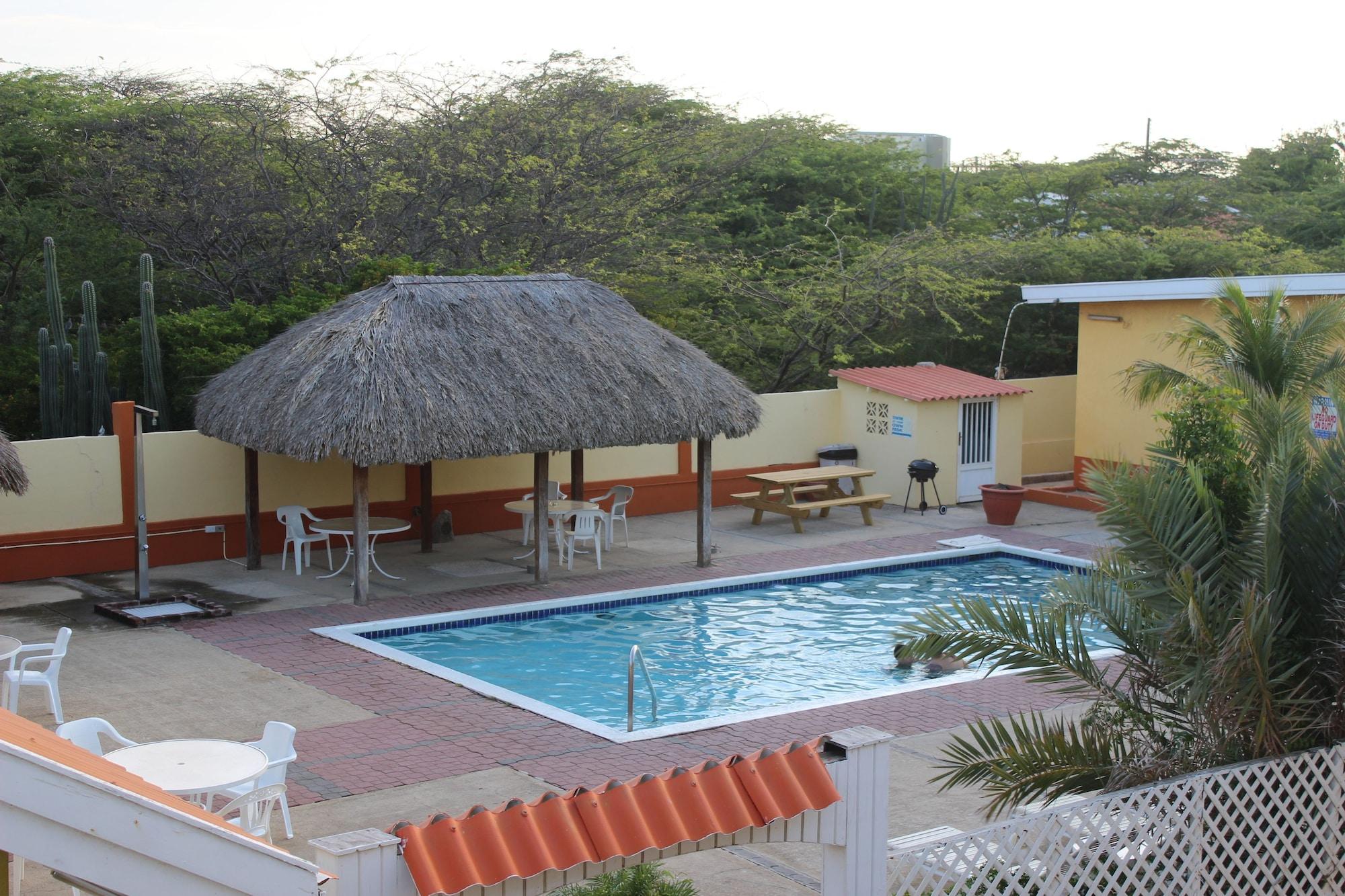 Coconut Inn Palm Beach Exteriör bild