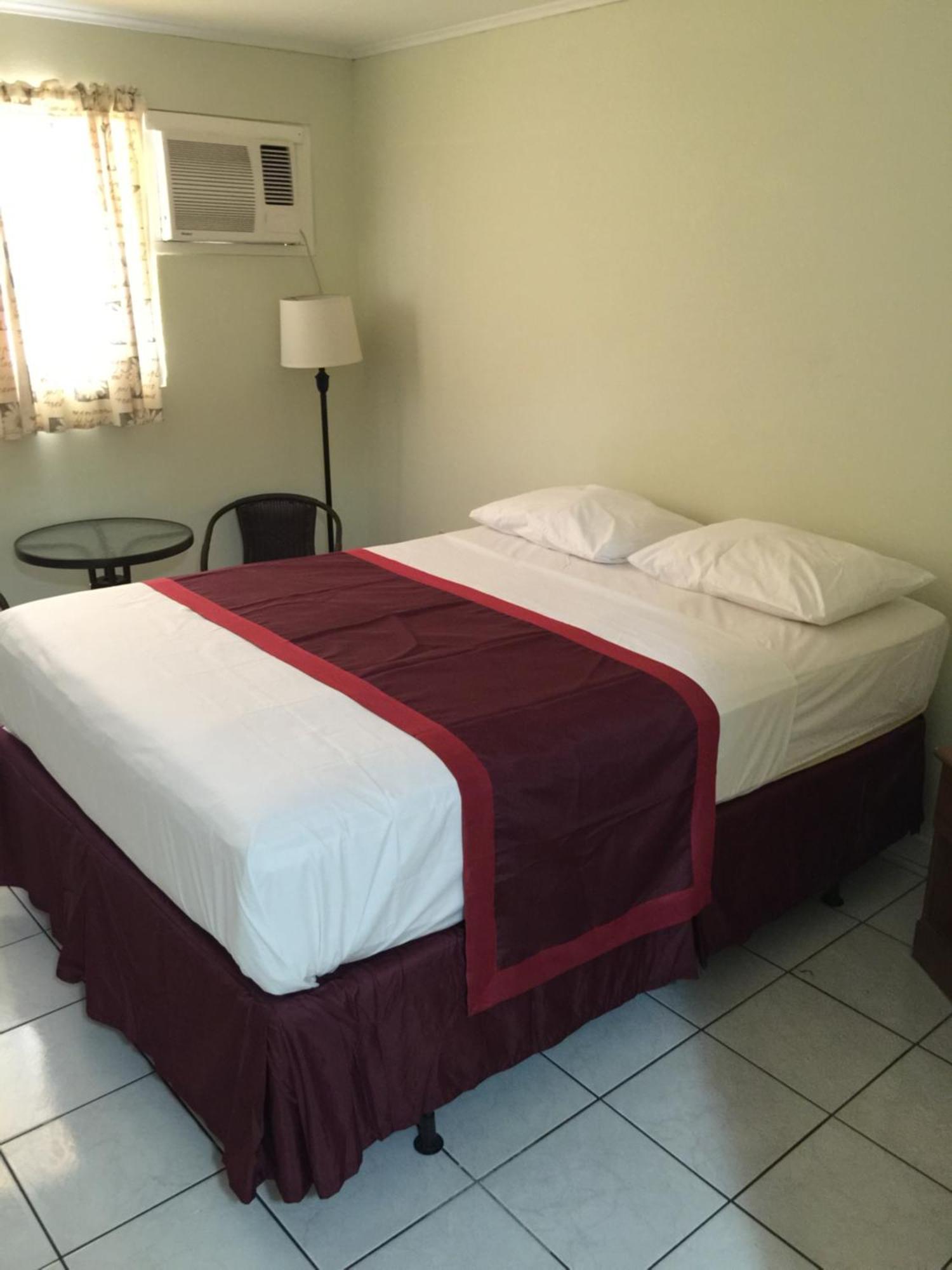 Coconut Inn Palm Beach Rum bild