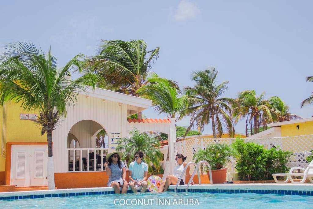 Coconut Inn Palm Beach Exteriör bild
